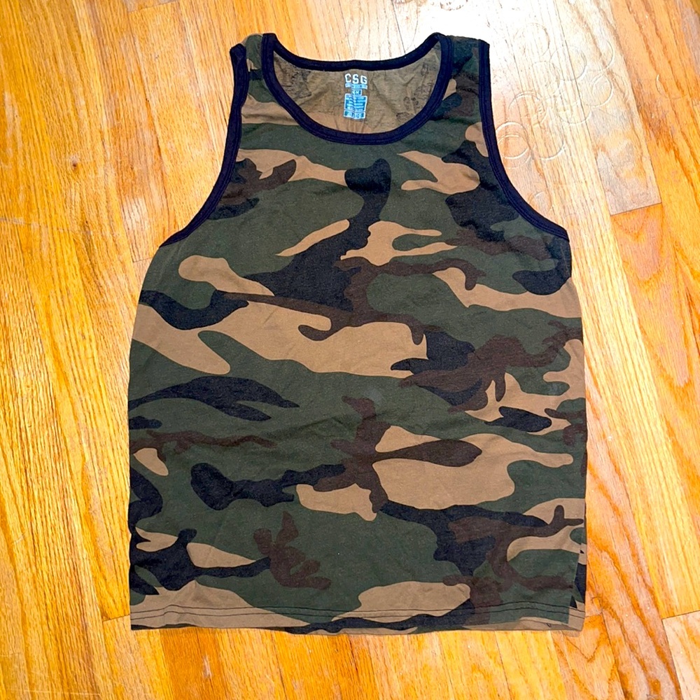 Camo champs tank